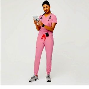 Chalk pink Catarina one pocket top